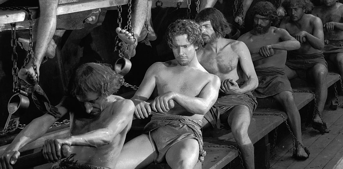 Live slavenveilingen post-coronatijd Póst-coronatijdperk: slavenveilingen