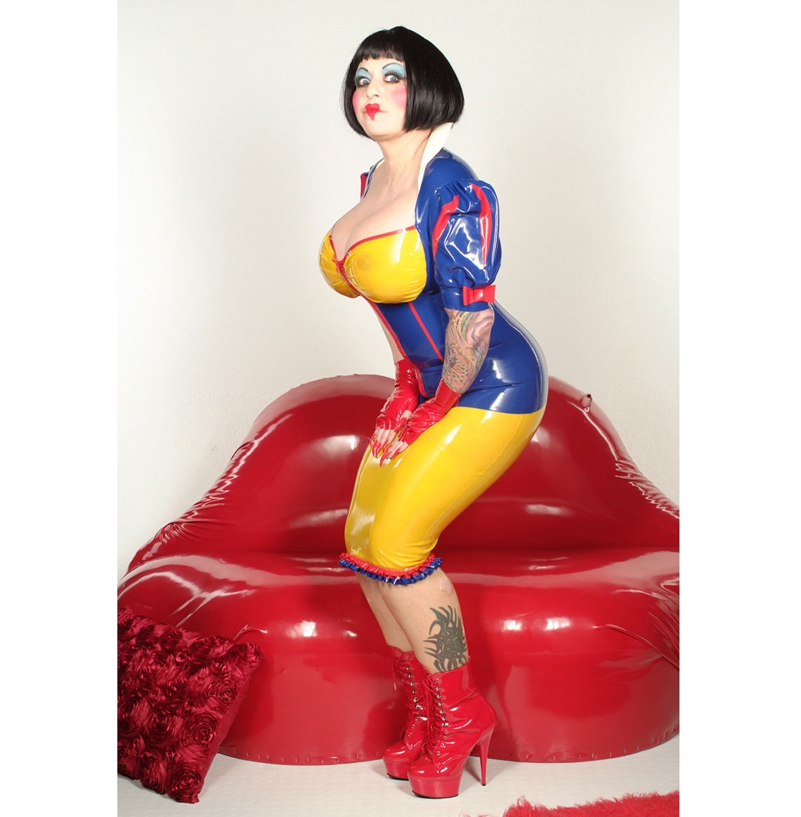 De kaviaarMeesteres als Sneeuwwitje KaviaarMeesteres Noa Navado