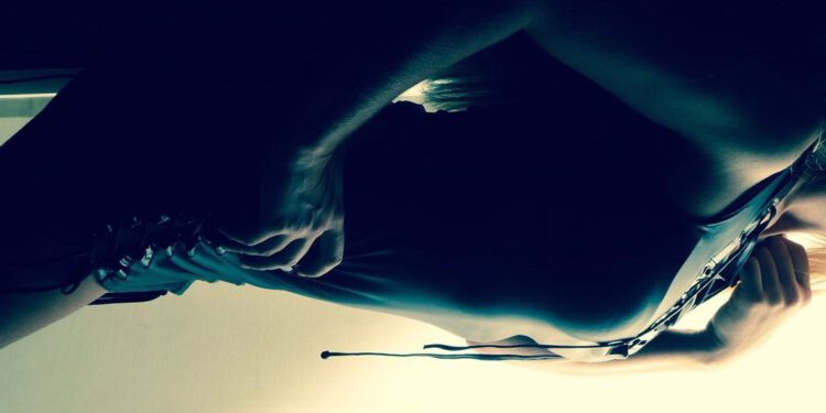 Ah, vrijdag! Mrs Cheyenne ontvangt in Casa Cherda! (D-H)