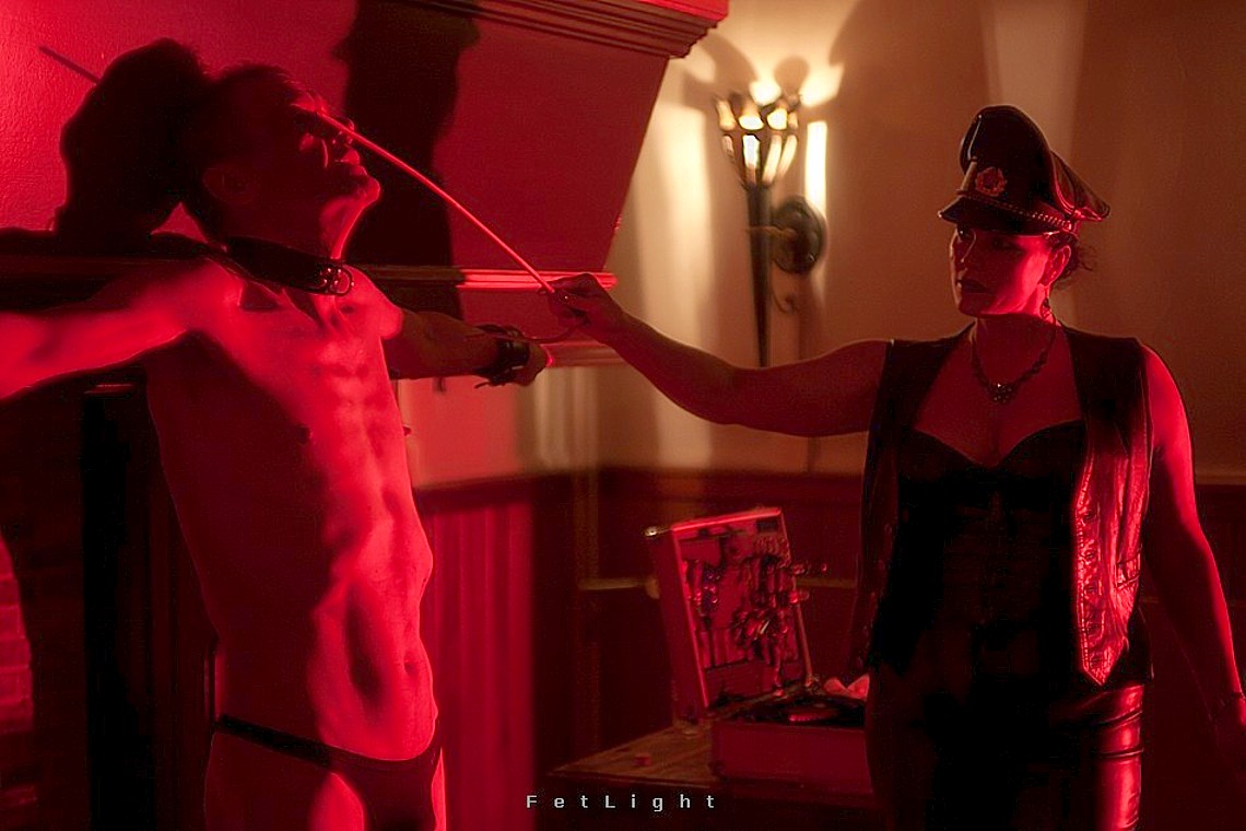 Meesteres Manita, feest en privesessies Meesteres Manita feest