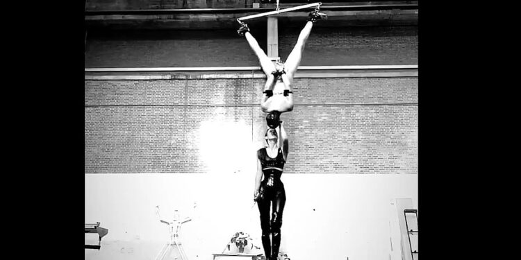 Optakelen door Meesteres Manouk, zelfs vanilla’s dromen ervan!