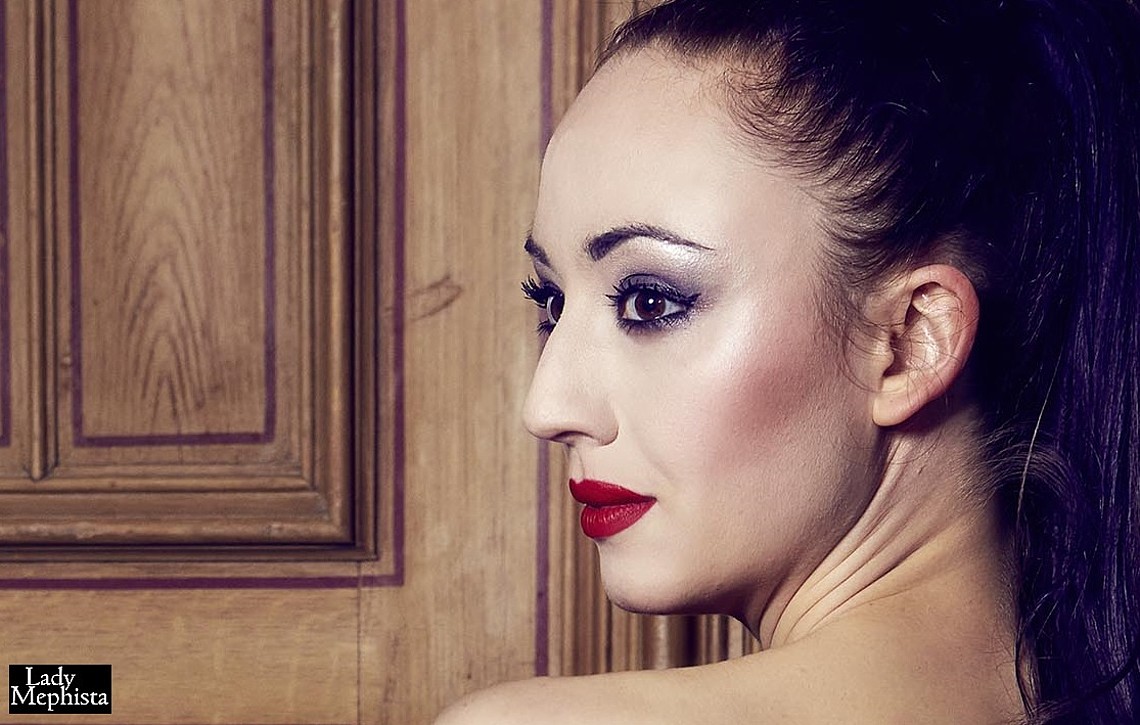 Meesteres Lady Mephista
