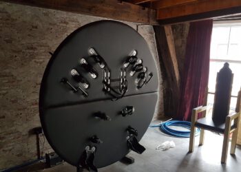 Dolor BDSM, meubels en materialen