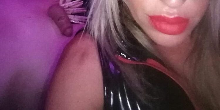 Maak jij mooie foto’s voor Meesteres Lola Savage … ? (Alkmaar & Zaandam)