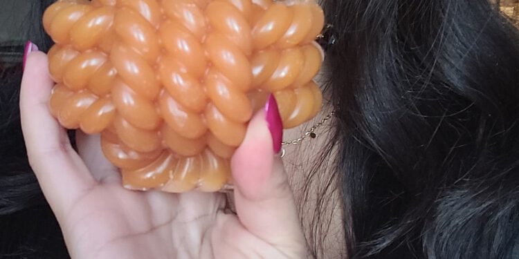 Morgen zaterdag en volgende week: Akimi Sama! | Plus recensies