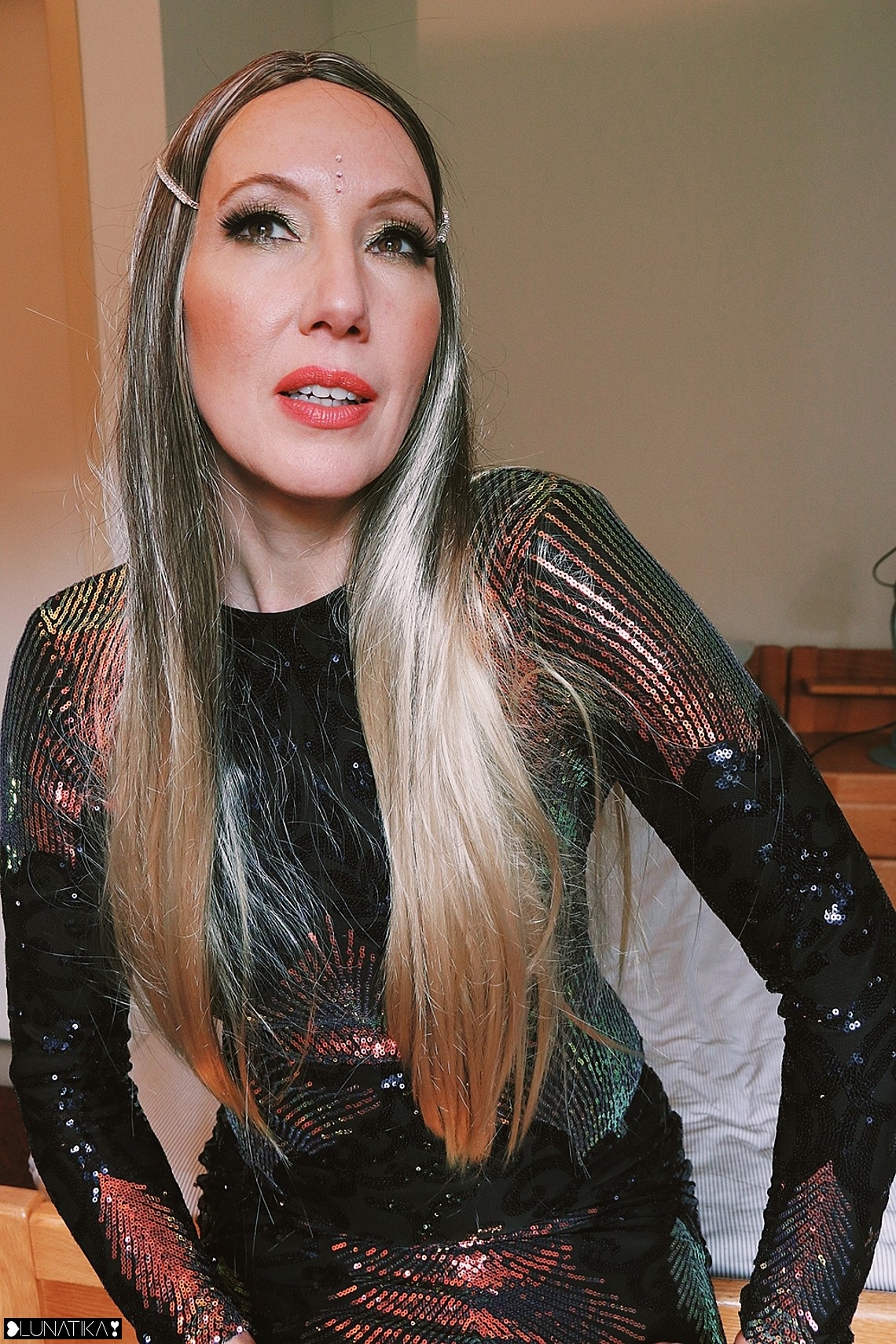 De nieuwe "bio Queen"-look van de site van Meesteres LunatiKa... site LunatiKa