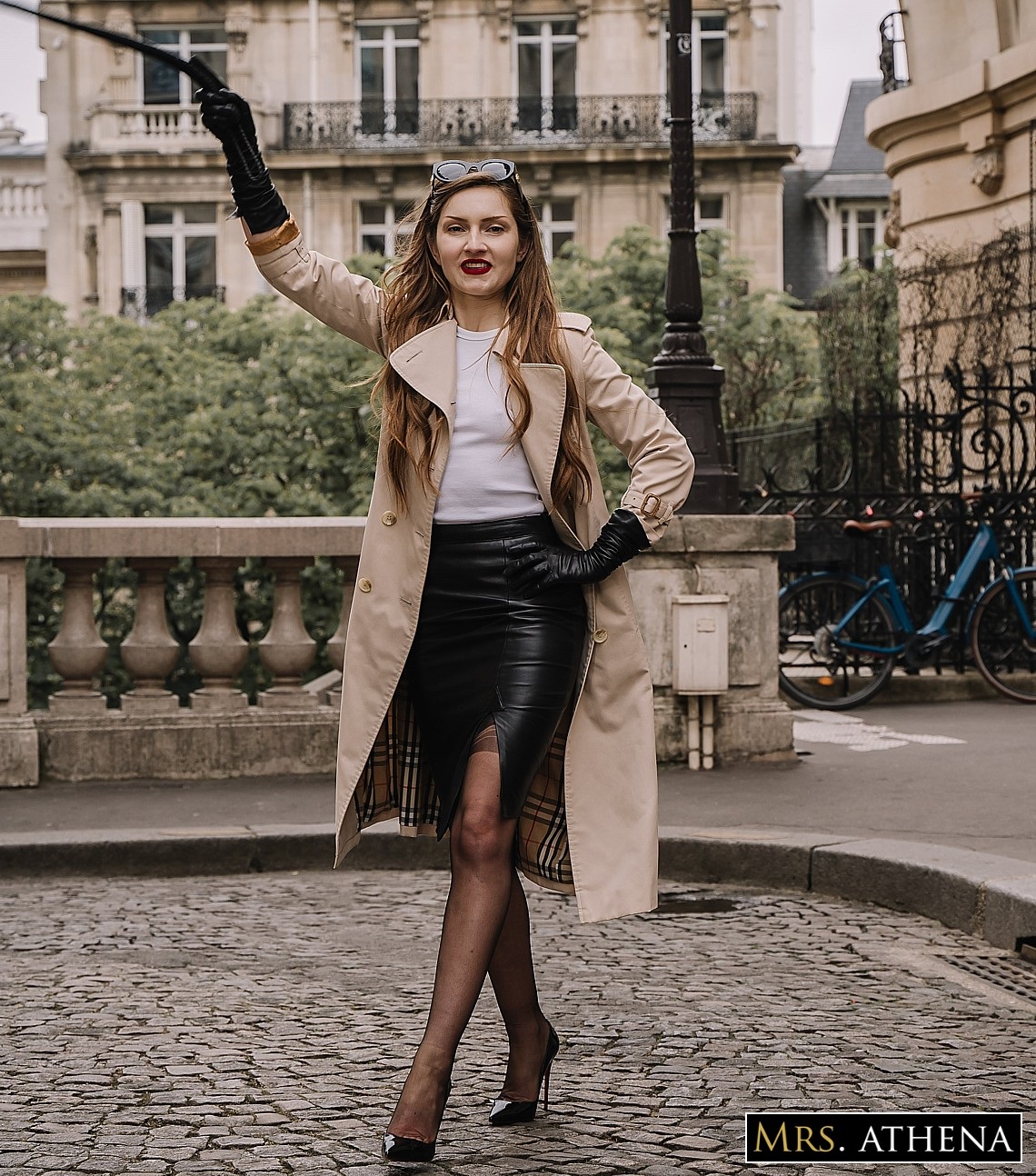 Een van de afbeeldingen uit de nieuwe site van Meesteres Athena Nieuwe site Meesteres Athena