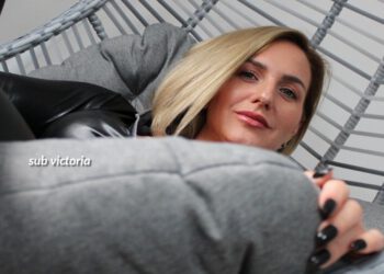 sub victoria (D) zoekt samenwerking met o.a. Meesteressen! *HIJG*