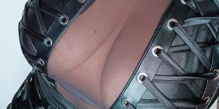 Reload jij ook zo vaak de website van Meesteres Aurora?