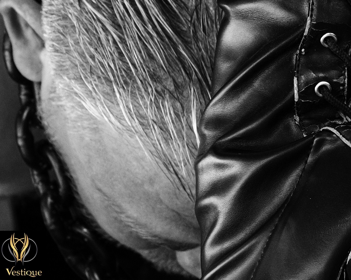 In het hemelse vagevuur ruikt hij haar laars Hemelse Vagevuur