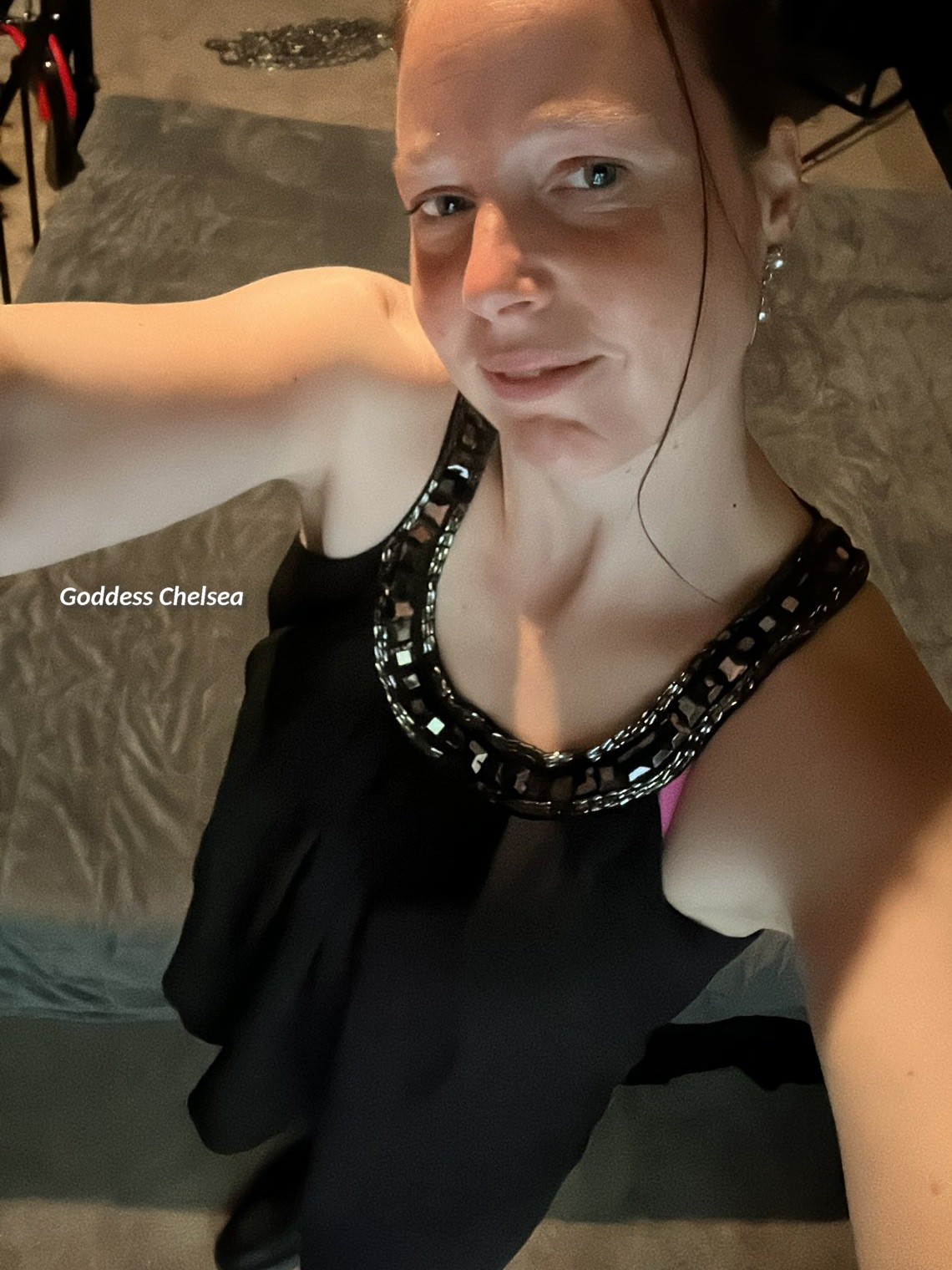 Meesteres Chelsea - organisator van het Achterhoeks BDSM-feest - in haar SM-ruimte Achterhoeks BDSM-feest