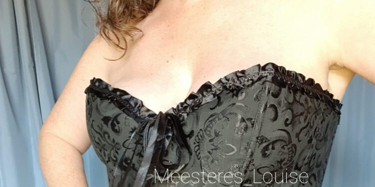 Meesteres Louise is nu ruim 2 maanden BDSMcoach, maar …