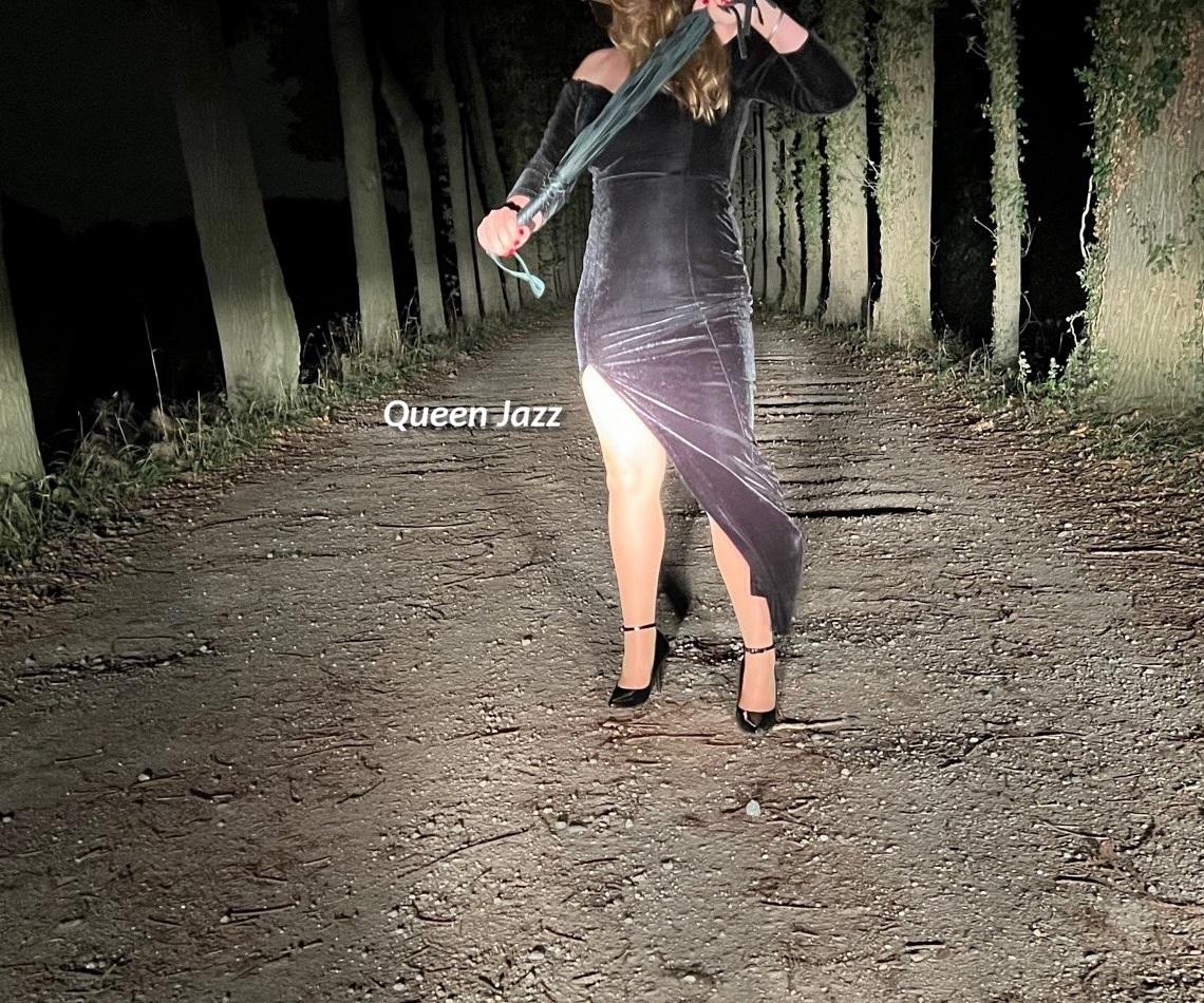 Voordat Queen Jazz op vakantie (met jou?) gaat, is ze eerst ... jaaaaaarig! Queen Jazz vakantie