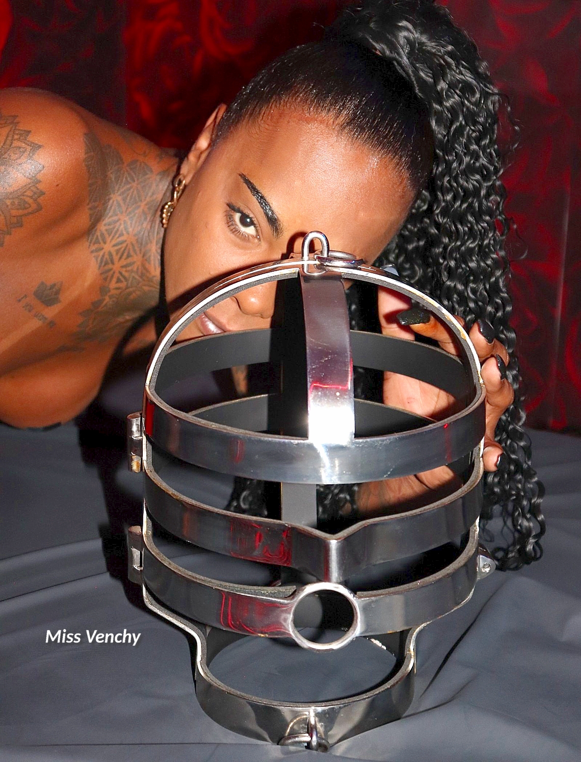 Laatste nieuws over Lady Pia, Meesteres Bruna Venchy, hun samenwerking 15-7 en een nieuwe site met prachtfoto's... nieuws Pia