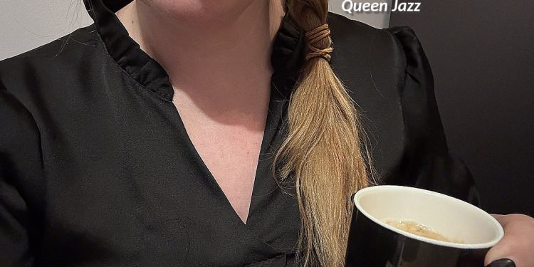 Queen Jazz is jarig!