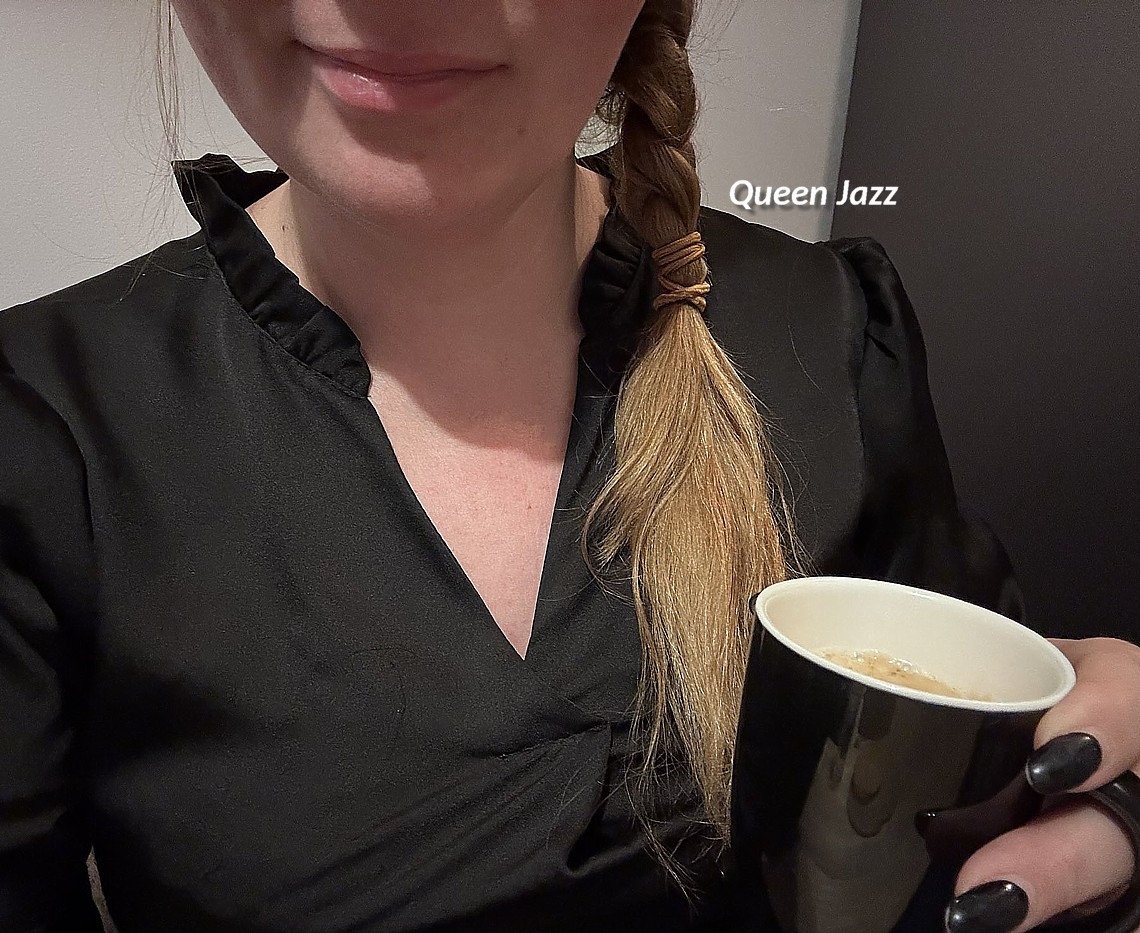 Queen Jazz is jarig vandaag!! queen jazz jarig