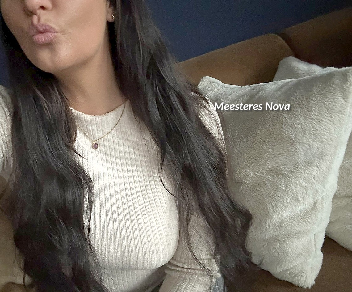 Meesteres Nova ontvangt nu ook regelmatig in Den Haag. Meesteres Nova Den Haag