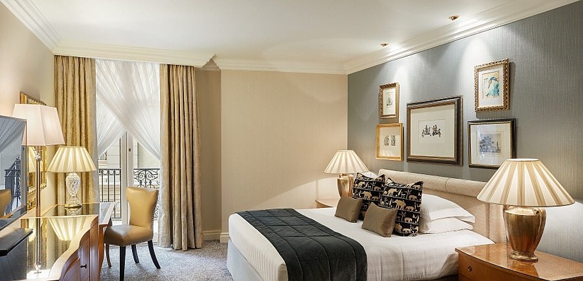 schitterende hotelkamer, Londen centrum. kortingen fetish weekend